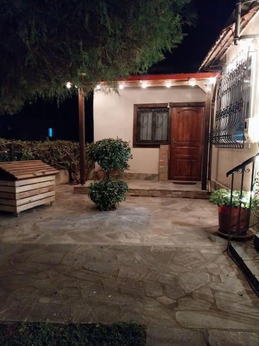 Appartement Το Πέτρινο Σπιτάκι à Tríkala Extérieur photo